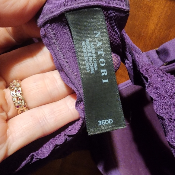 Natori 34DD - Picture 4 of 4